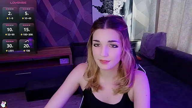 Sandy Belle online show from October 13, 9:42 am