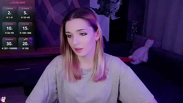 Sandy Belle online show from October 21, 6:52 pm