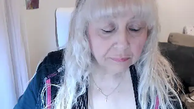 SusiLifeXXX online show from October 27, 9:30 pm