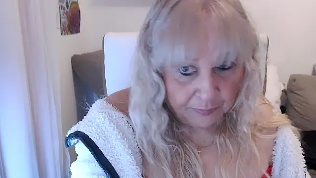 SusiLifeXXX online show from November 27, 9:28 pm