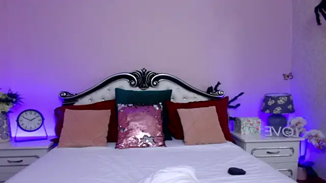 KirraJo online show from October 13, 9:59 pm