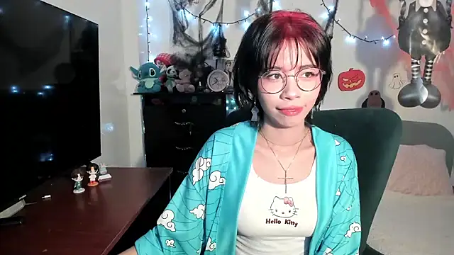 Snapshot of dolliette24 chatting on October 26, 8:48 pm dolliette24 online show from October 26, 8:48 pm