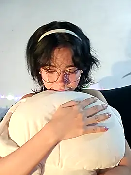 dolliette24 online show from January 18, 4:27 am