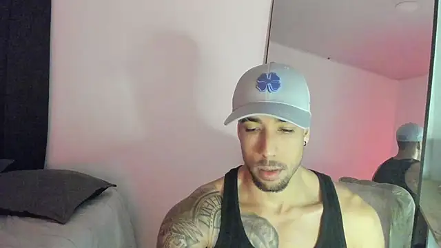 ThiagoLugo online show from October 23, 5:29 am