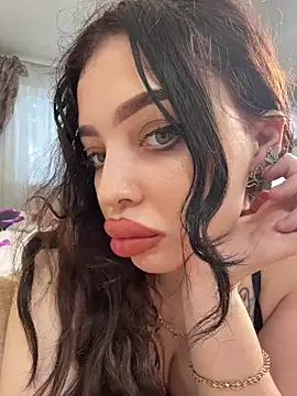 Hannah xBaby online show from November 22, 10:14 am