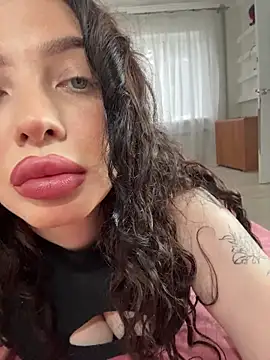 Hannah xBaby online show from November 24, 10:48 am