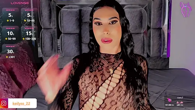 Snapshot of Keilyss_ chatting on September 21, 5:09 am Keilyss online show from September 21, 5:09 am