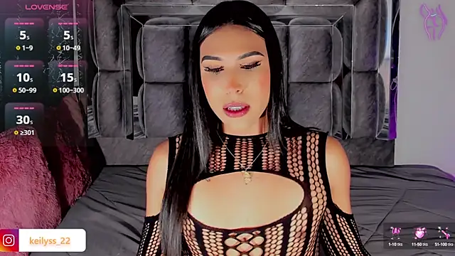 Snapshot of Keilyss_ chatting on September 25, 6:17 am Keilyss online show from September 25, 6:17 am