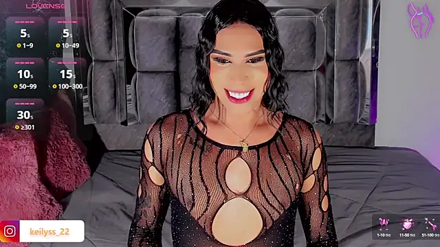 Snapshot of Keilyss_ chatting on September 28, 7:14 am Keilyss online show from September 28, 7:14 am