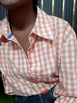 Snapshot of AnkitaDevi chatting on November 4, 3:16 am AnkitaDevi online show from November 4, 3:16 am