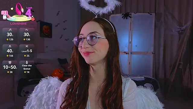 AvrilLeMell online show from October 25, 10:37 pm