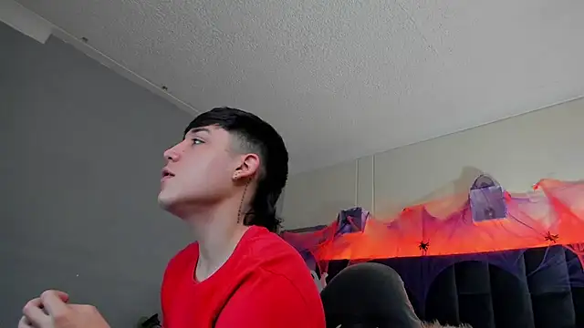 Snapshot of Ares_di_martin chatting on October 10, 2:16 pm Ares di martin online show from October 10, 2:16 pm