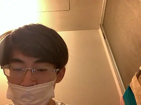 Snapshot of kurusu46 chatting on December 19, 11:06 am kurusu46 online show from December 19, 11:06 am