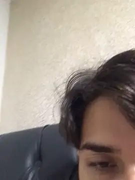 ljxjjxsooi online show from December 14, 2:55 pm