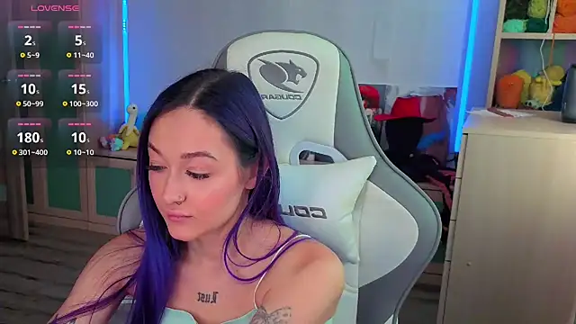 Snapshot of Im_suka chatting on October 23, 3:17 am Im suka online show from October 23, 3:17 am