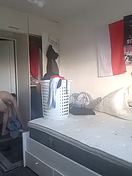 Snapshot of Wilsonn86 chatting on October 24, 10:22 am Wilsonn86 online show from October 24, 10:22 am