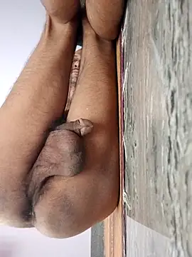 Snapshot of monster-dickk chatting on November 9, 5:39 am monster-dickk online show from November 9, 5:39 am