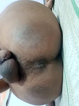 Snapshot of monster-dickk chatting on November 14, 2:32 am monster-dickk online show from November 14, 2:32 am