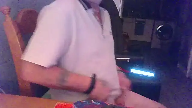 hefin18 online show from January 18, 9:24 pm