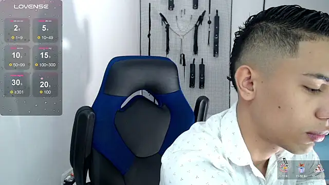 Snapshot of dylan_apol0 chatting on September 21, 4:25 am dylan apol0 online show from September 21, 4:25 am