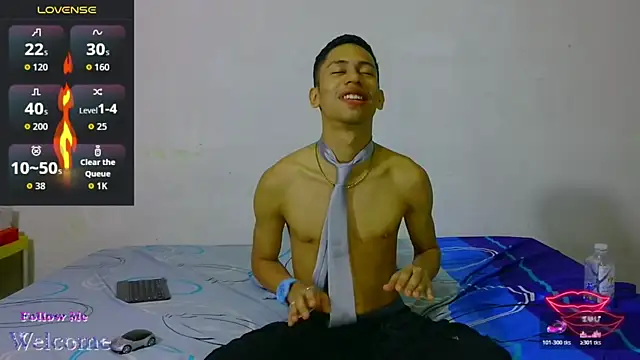 dylan apol0 online show from April 21, 5:25 am