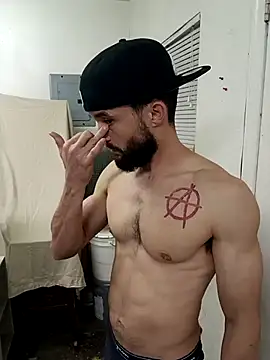 Snapshot of Paidbat chatting on October 28, 3:21 am Paidbat online show from October 28, 3:21 am