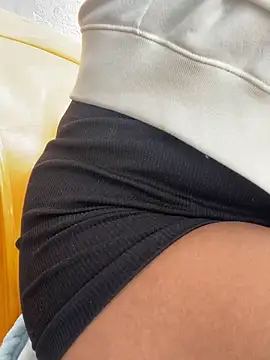 Sarahcutexoxox online show from September 15, 2:50 pm