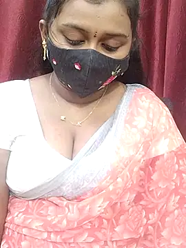 Pavani-Sexy online show from January 9, 7:04 pm