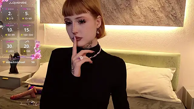 MilkMeSoftly online show from December 20, 8:32 am