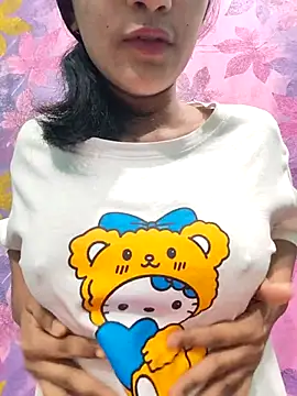 Snapshot of MariaEva69 chatting on October 3, 8:28 pm MariaEva69 online show from October 3, 8:28 pm
