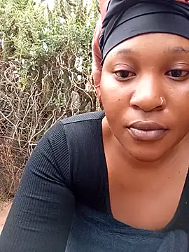 Snapshot of sweetLady89 chatting on October 28, 4:16 am sweetLady89 online show from October 28, 4:16 am