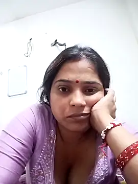 Snapshot of Trisha_71 chatting on September 30, 4:45 pm Trisha 71 online show from September 30, 4:45 pm