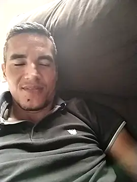 Snapshot of Boragozarvem chatting on December 4, 4:48 pm Boragozarvem online show from December 4, 4:48 pm