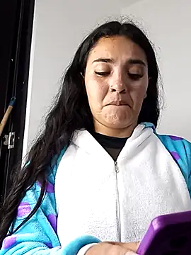 meli  brown online show from November 1, 3:19 am