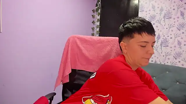 Snapshot of _Hannah_Hot chatting on November 9, 1:59 am Hannah Hot online show from November 9, 1:59 am