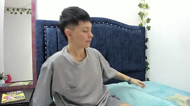 Snapshot of _Hannah_Hot chatting on November 29, 1:52 am Hannah Hot online show from November 29, 1:52 am