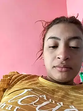 shanell saenz online show from November 13, 1:21 pm