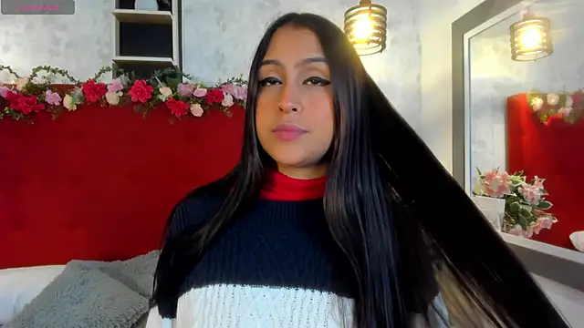 SarahEscobarr online show from October 18, 3:42 am