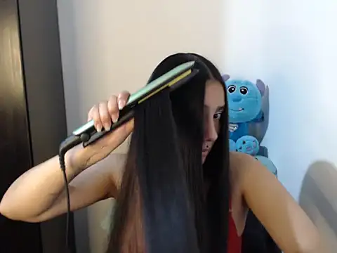 Snapshot of Stormyyy_hot chatting on November 18, 8:24 pm Stormyyy hot online show from November 18, 8:24 pm