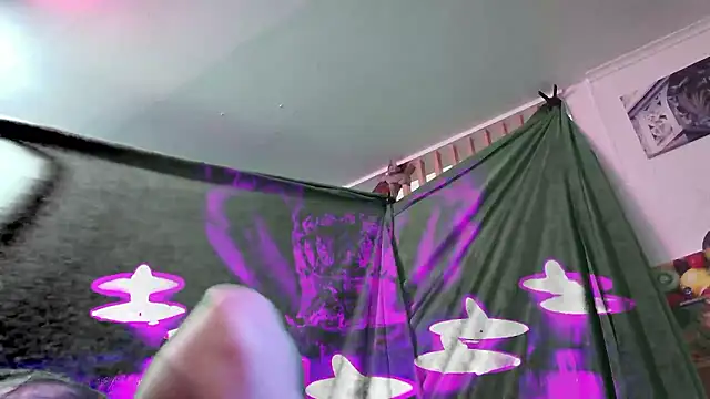 MasterDaddyCool online show from October 18, 5:21 am