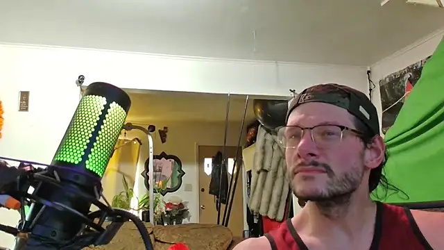 MasterDaddyCool online show from November 2, 9:06 pm