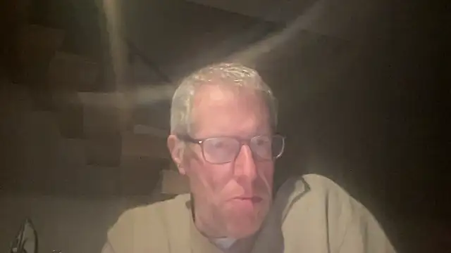 choupipat1 online show from November 10, 5:39 am