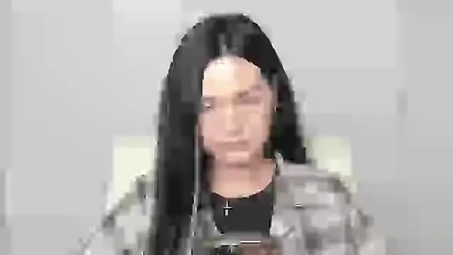 Lune Moon online show from November 5, 6:35 am