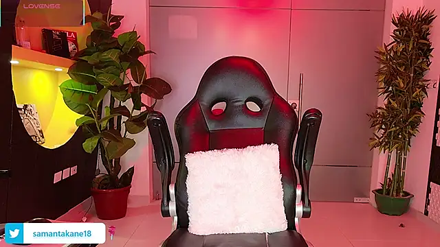 Snapshot of SamantaKane chatting on November 21, 3:38 am SamantaKane online show from November 21, 3:38 am