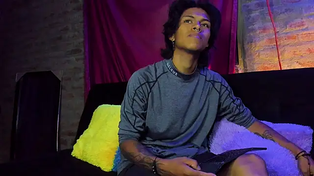 dreyk20 online show from April 4, 12:31 am