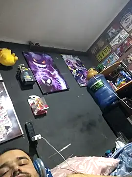 Snapshot of Alexmania9996 chatting on November 12, 6:58 am Alexmania9996 online show from November 12, 6:58 am