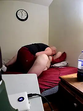 lovemedirty online show from February 23, 4:32 am