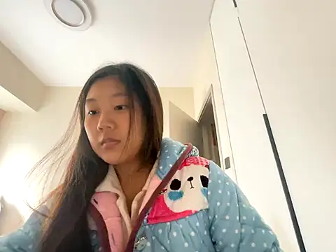 Snapshot of xena0501 chatting on November 21, 8:02 am xena0501 online show from November 21, 8:02 am