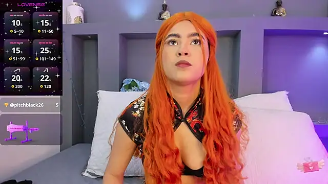 Snapshot of MaiaaCandy chatting on October 19, 9:26 pm MaiaaCandy online show from October 19, 9:26 pm