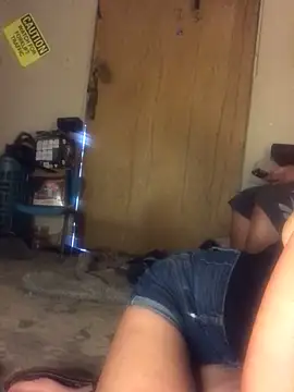 Snapshot of silverbay-456 chatting on October 13, 1:05 am silverbay-456 online show from October 13, 1:05 am